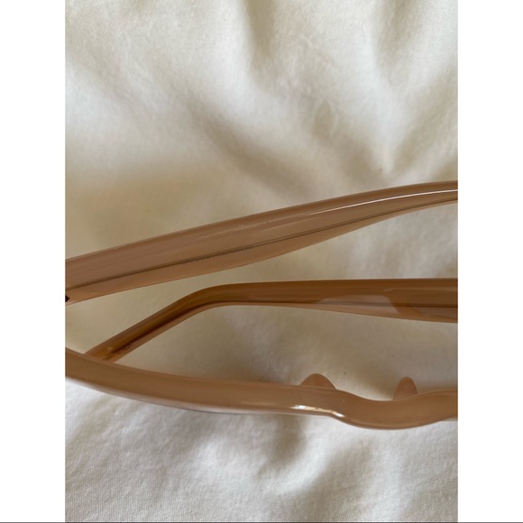 *SOLD❤️ Banana Republic peach sunglasses*read desc - Picture 6 of 12